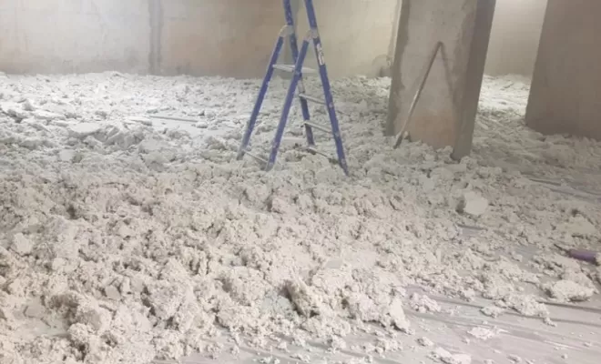Dépose de flocage, ancien isolant