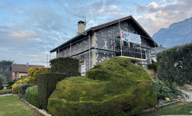 Isolation de murs d'une maison à Chambéry