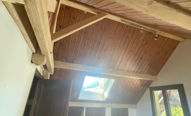 Sablage poutre intérieur dans une maison proche Grenoble par SIP