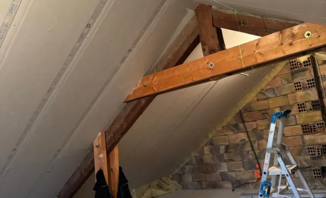 Isolation de Rampant de toiture au Porte de Savoie, Chambéry, Société d’Isolation Projetée